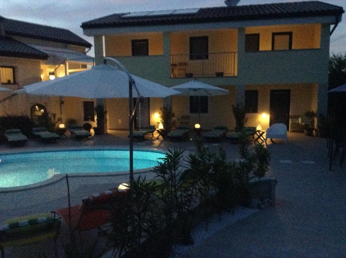 Elicriso Resort Rasopasno Exterior foto